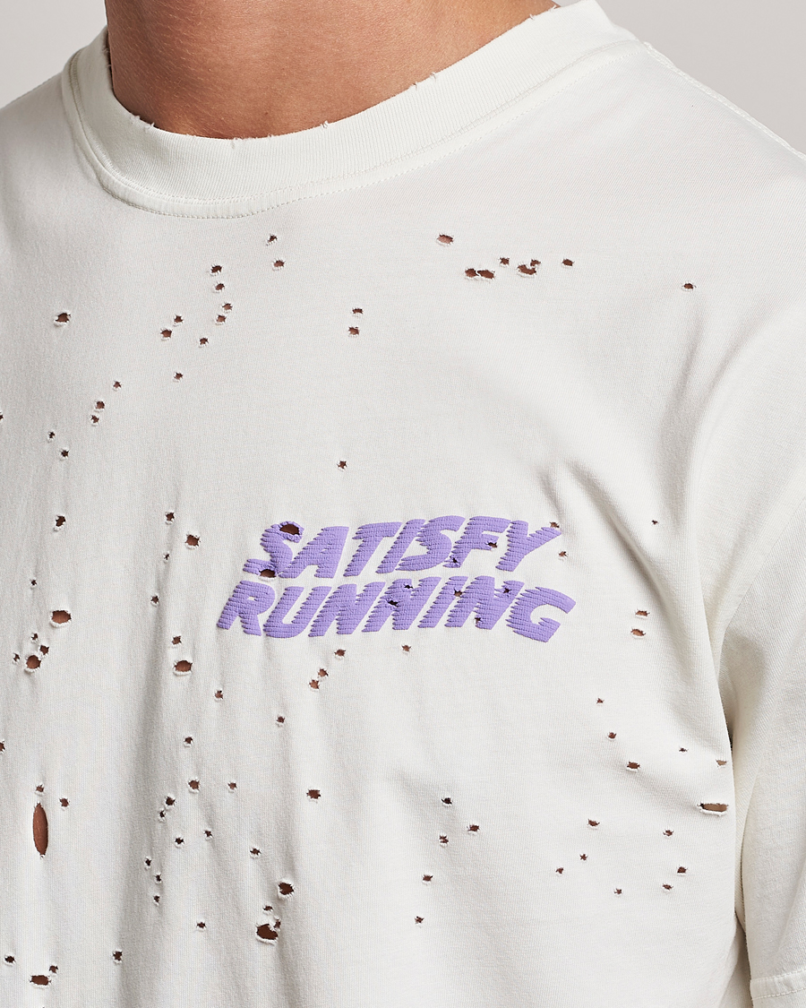 Herre | T-Shirts | Satisfy | MothTech T-Shirt Off White