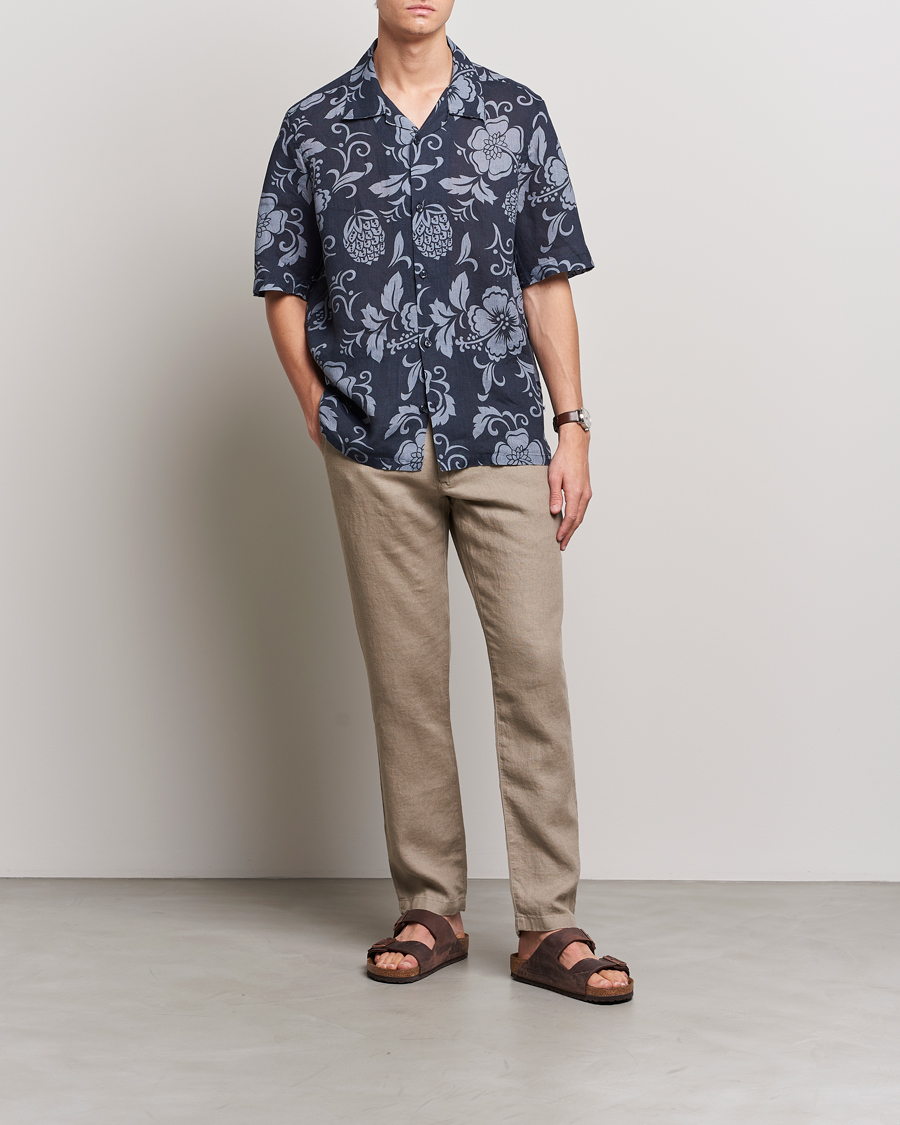 Herre | Skjorter | NN07 | Ole Short Sleeve Printed Linen Shirt Navy