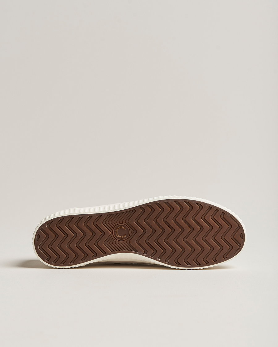 Herre | Fred Perry Huges Low Canvas Sneaker Light Ecru | Fred Perry | Huges Low Canvas Sneaker Light Ecru
