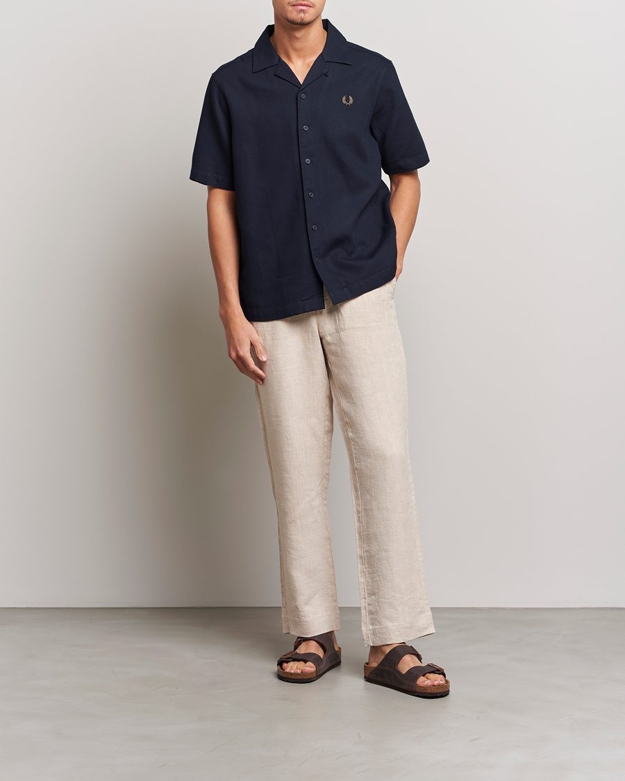 Herre | Skjorter | Fred Perry | Woven Pique Short Sleeve Linen Shirt Navy