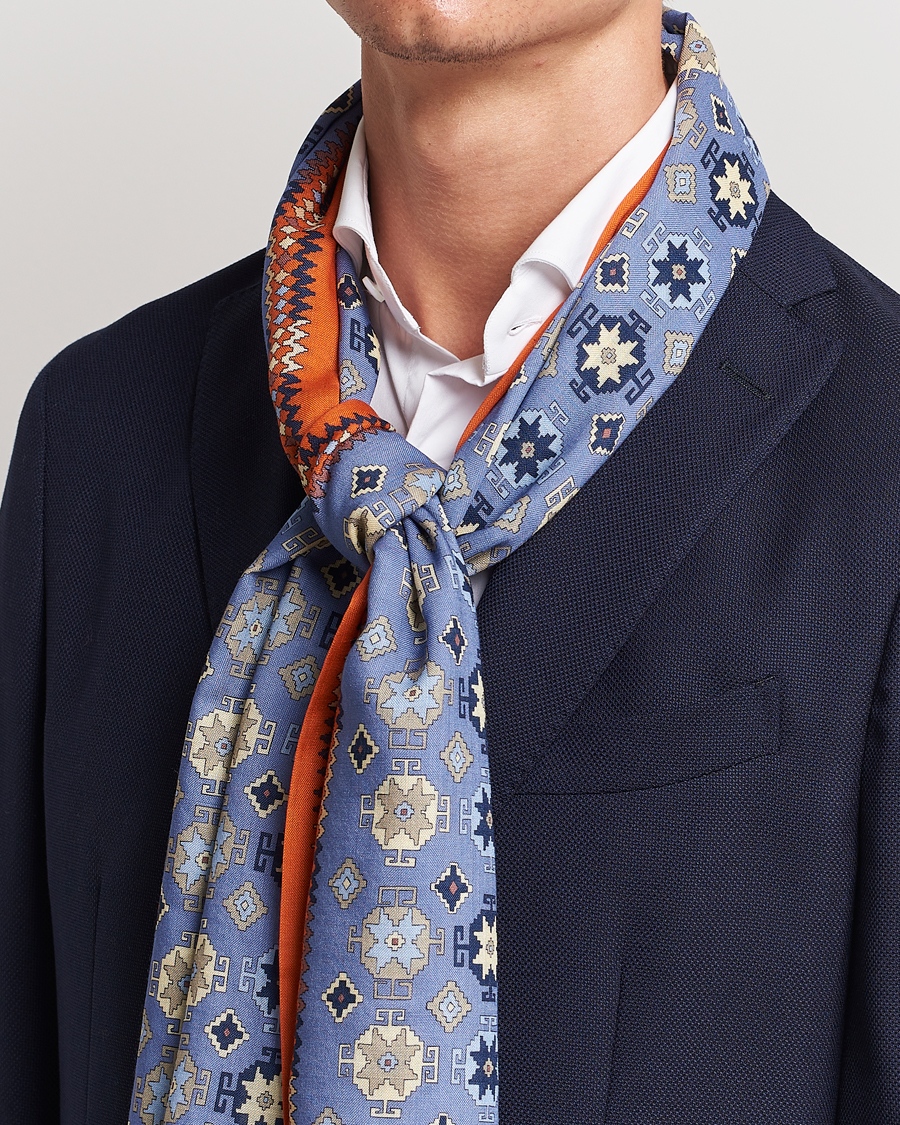 Herre | E. Marinella Wool/Silk Printed Scarf Light Blue | E. Marinella | Wool/Silk Printed Scarf Light Blue