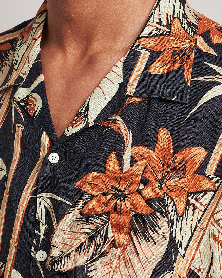 Herre | Skjorter | J.Lindeberg | Elio Tropical Print Short Sleeve Shirt Navy