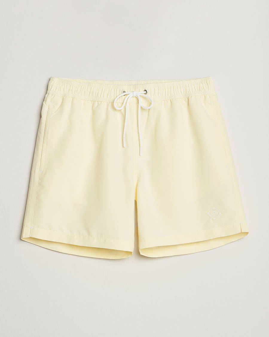Herre | Badeshorts | J.Lindeberg | Banks Solid Swimshorts Pear Sorbet