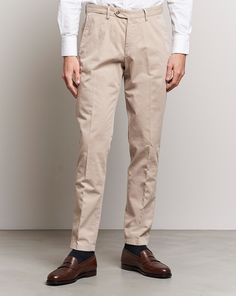 Herre | Business & Beyond | Oscar Jacobson | Danwick Cotton Trousers Beige