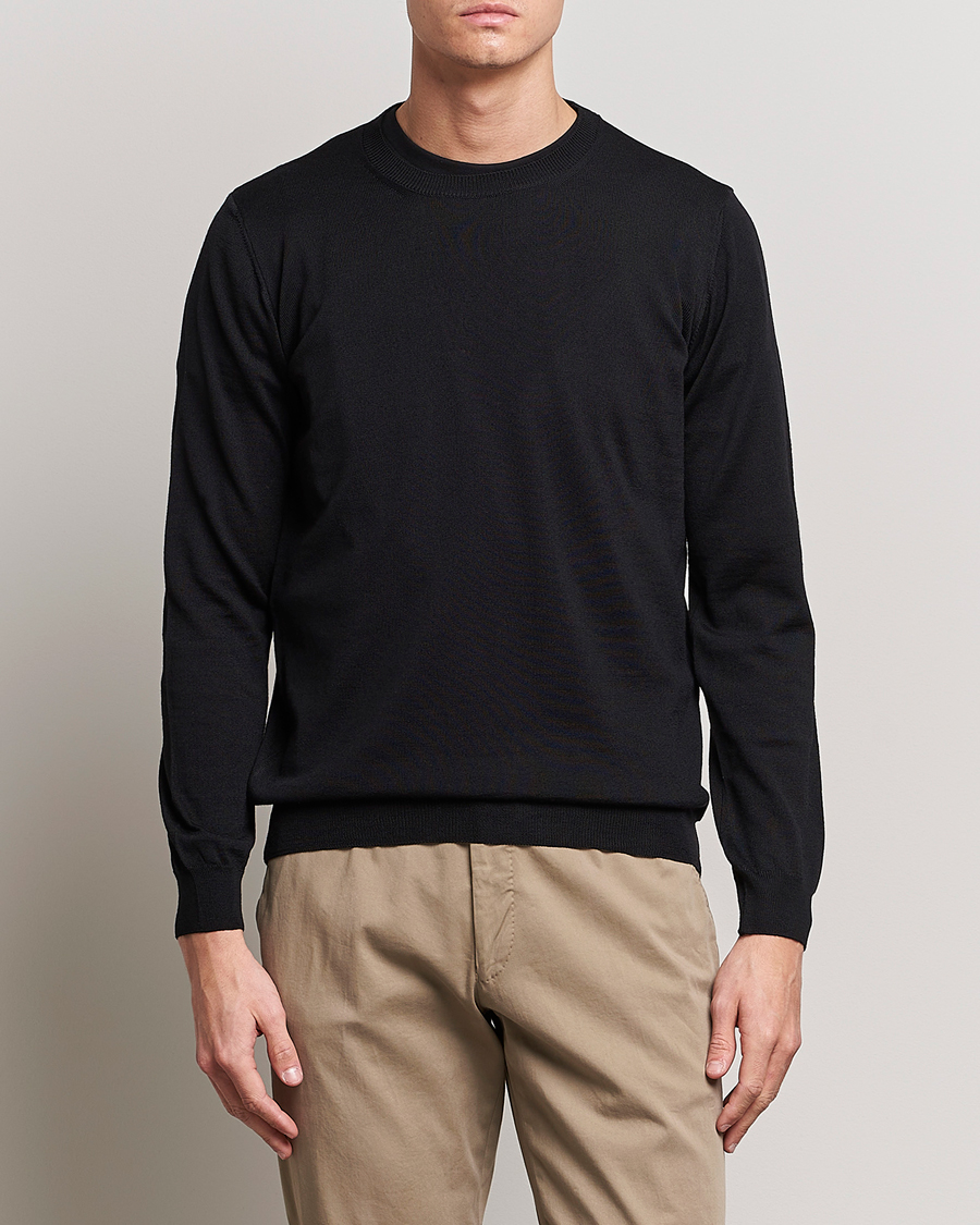 Herre | Wardrobe basics | Oscar Jacobson | Custer Merino Wool Roundneck Black