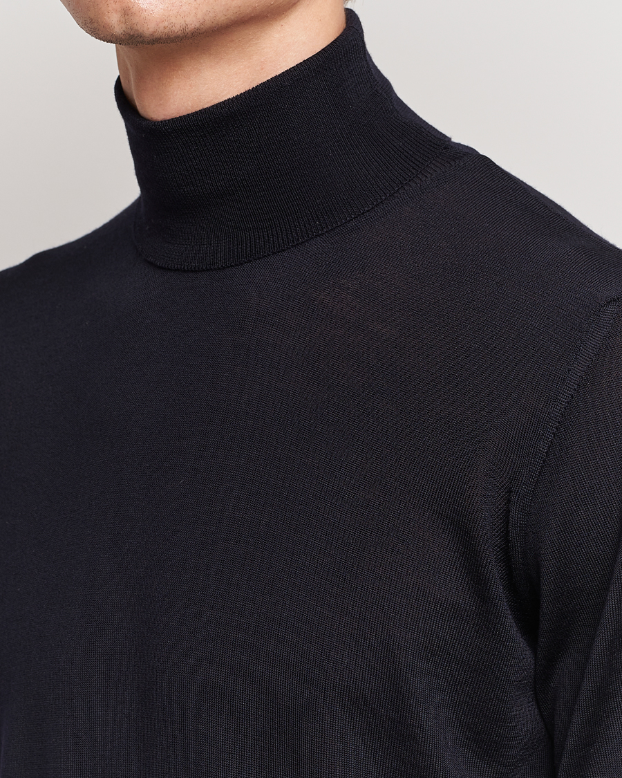 Herre | Gensere | Oscar Jacobson | Cole Merino Wool Rollneck Navy