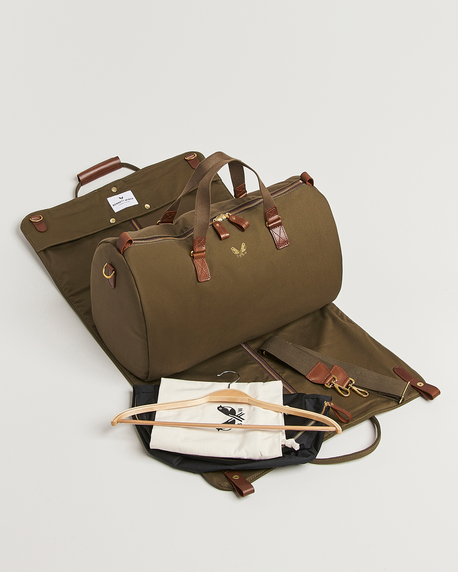 Herre | Vesker | Bennett Winch | Canvas Suit Carrier Holdall Olive
