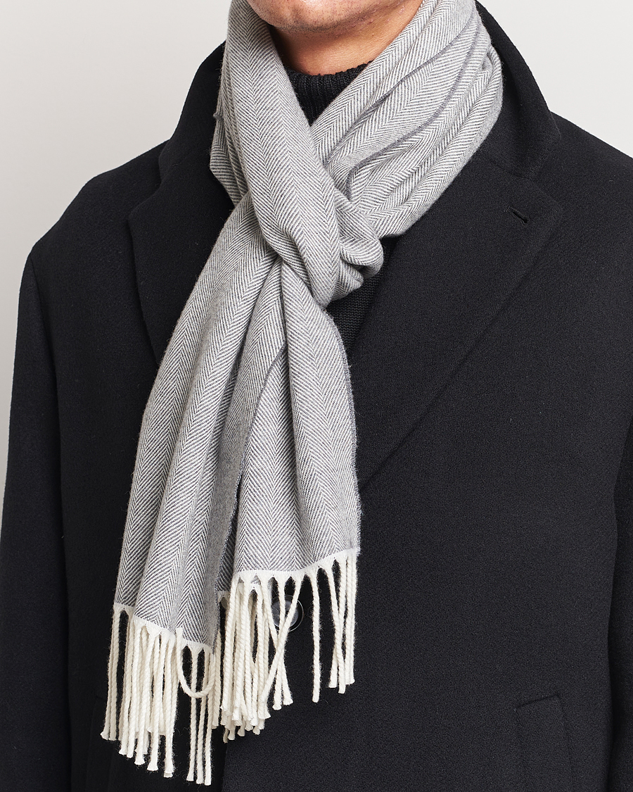 Herre |  | Canali | Herringbone Wool Scarf Light Grey