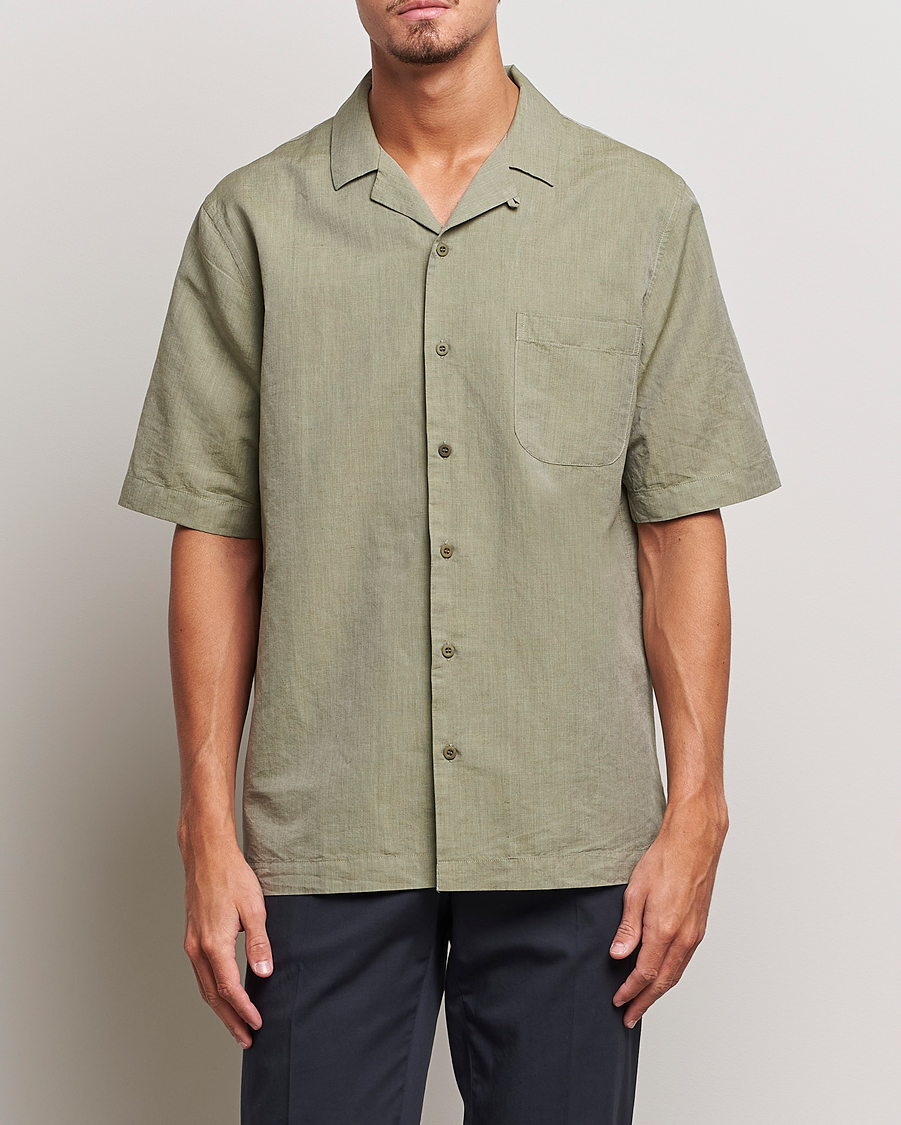 Herre | Kortermede skjorter | Sunspel | Lightweight Cotton/Linen Resort Shirt Hunter Green