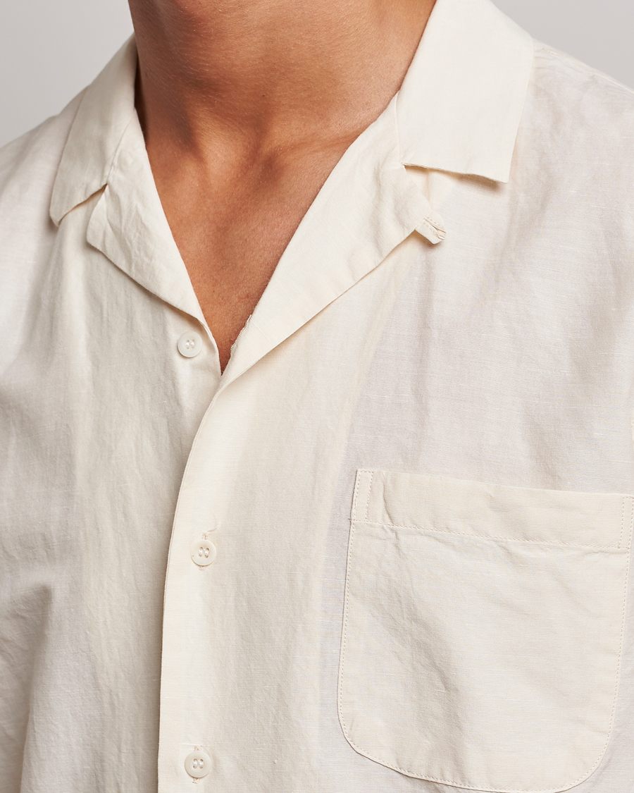 Herre | Skjorter | Sunspel | Lightweight Cotton/Linen Resort Shirt Ecru