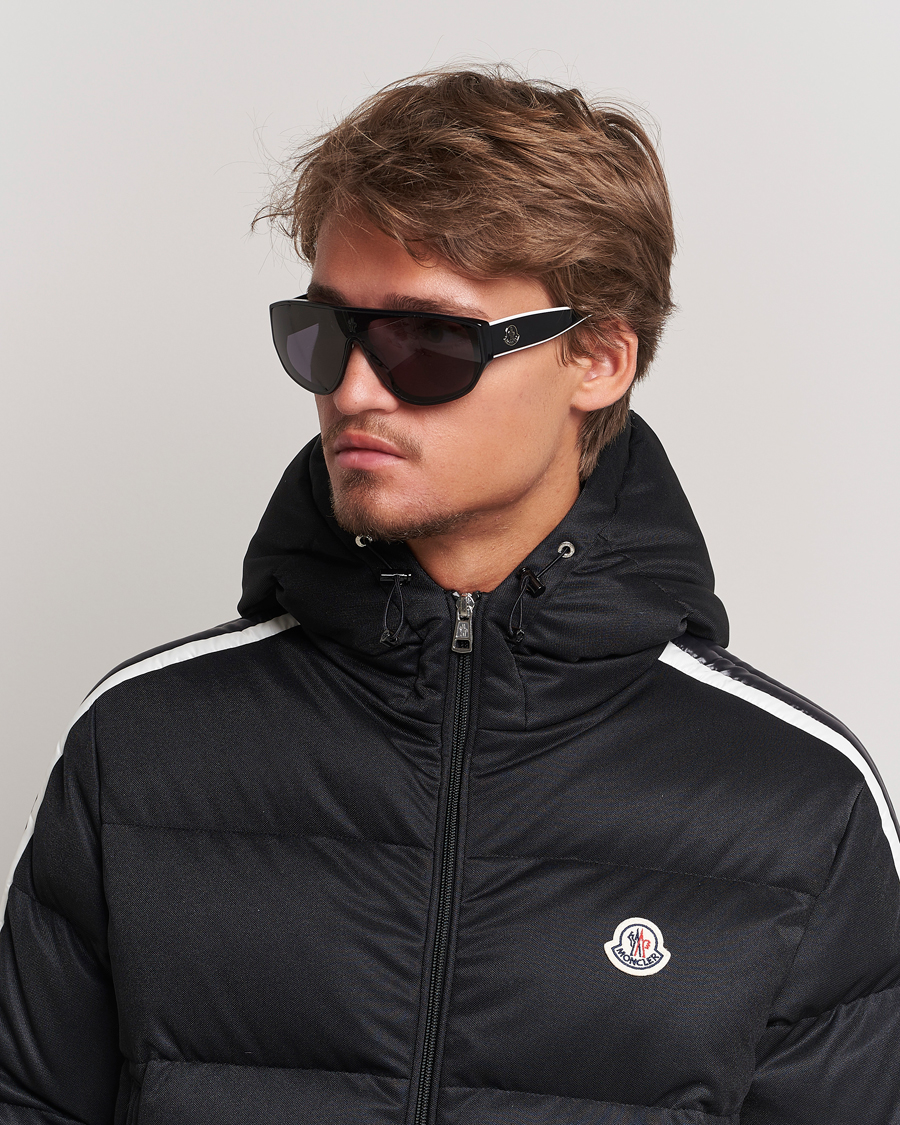 Herre | Moncler Lunettes Tronn Sunglasses Shiny Black/Smoke | Moncler Lunettes | Tronn Sunglasses Shiny Black/Smoke