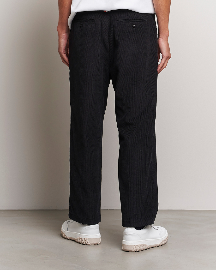 Herre | Bukser | Thom Browne | Straight Cropped Corduroy Trousers Black