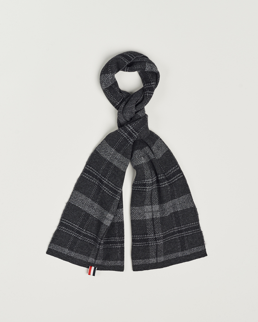 Herre | Thom Browne Wool/Cashmere Tartan Jacquard Scarf Dark Grey | Thom Browne | Wool/Cashmere Tartan Jacquard Scarf Dark Grey