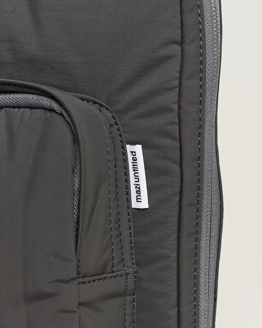 Herre | Vesker | mazi untitled | AM Case 02 Nylon Portfolio Grey