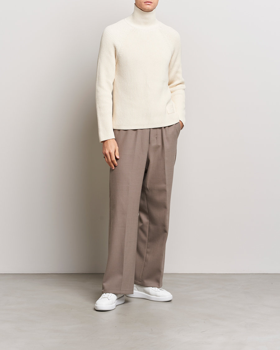 Herre | Gensere | AMI | Heavy Knitted Turtleneck Ivory