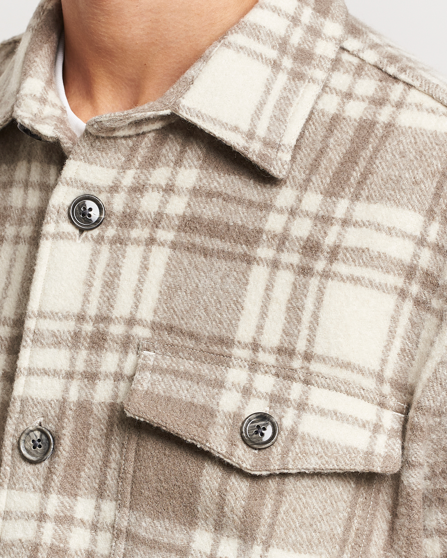 Herre | Skjorter | AMI | Wool Maxi Checked Overshirt Ivory/Clay