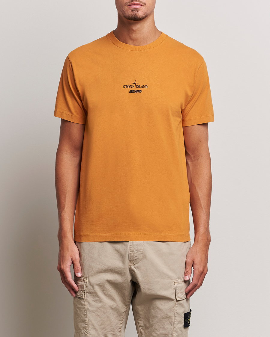 Herre |  | Stone Island | Garment Dyed Archivio T-Shirt Rust