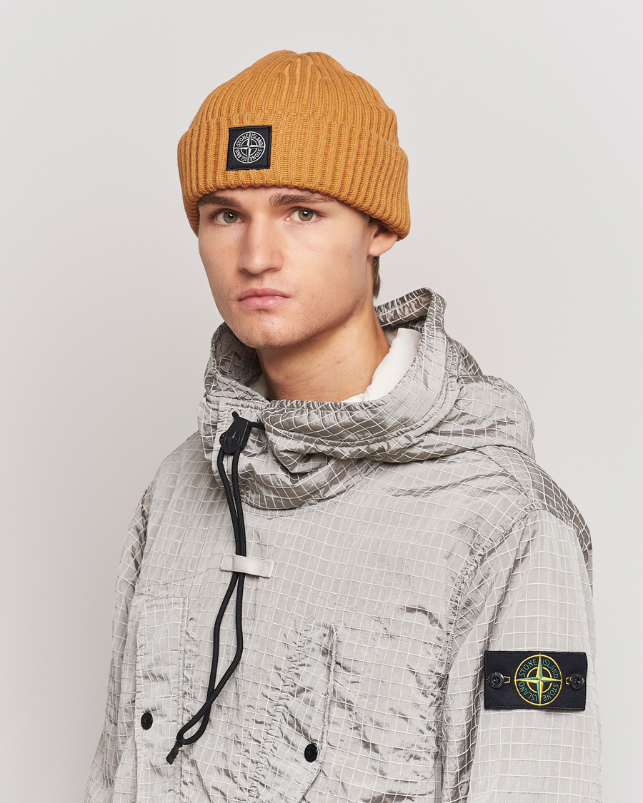Herre | Stone Island Full Rib Wool Beanie Rust | Stone Island | Full Rib Wool Beanie Rust