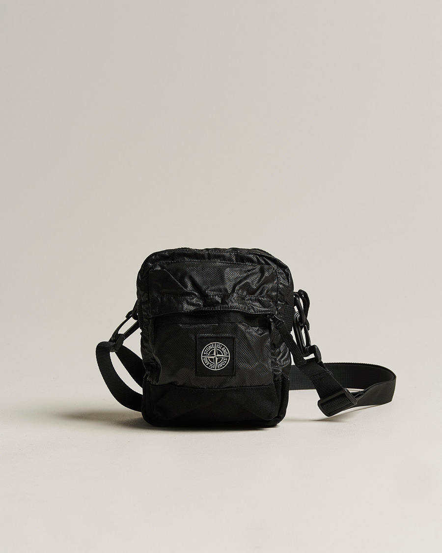 Herre | Stone Island Garment Dyed Mussola Gommata Canvas Shoulder Bag Black | Stone Island | Garment Dyed Mussola Gommata Canvas Shoulder Bag Black