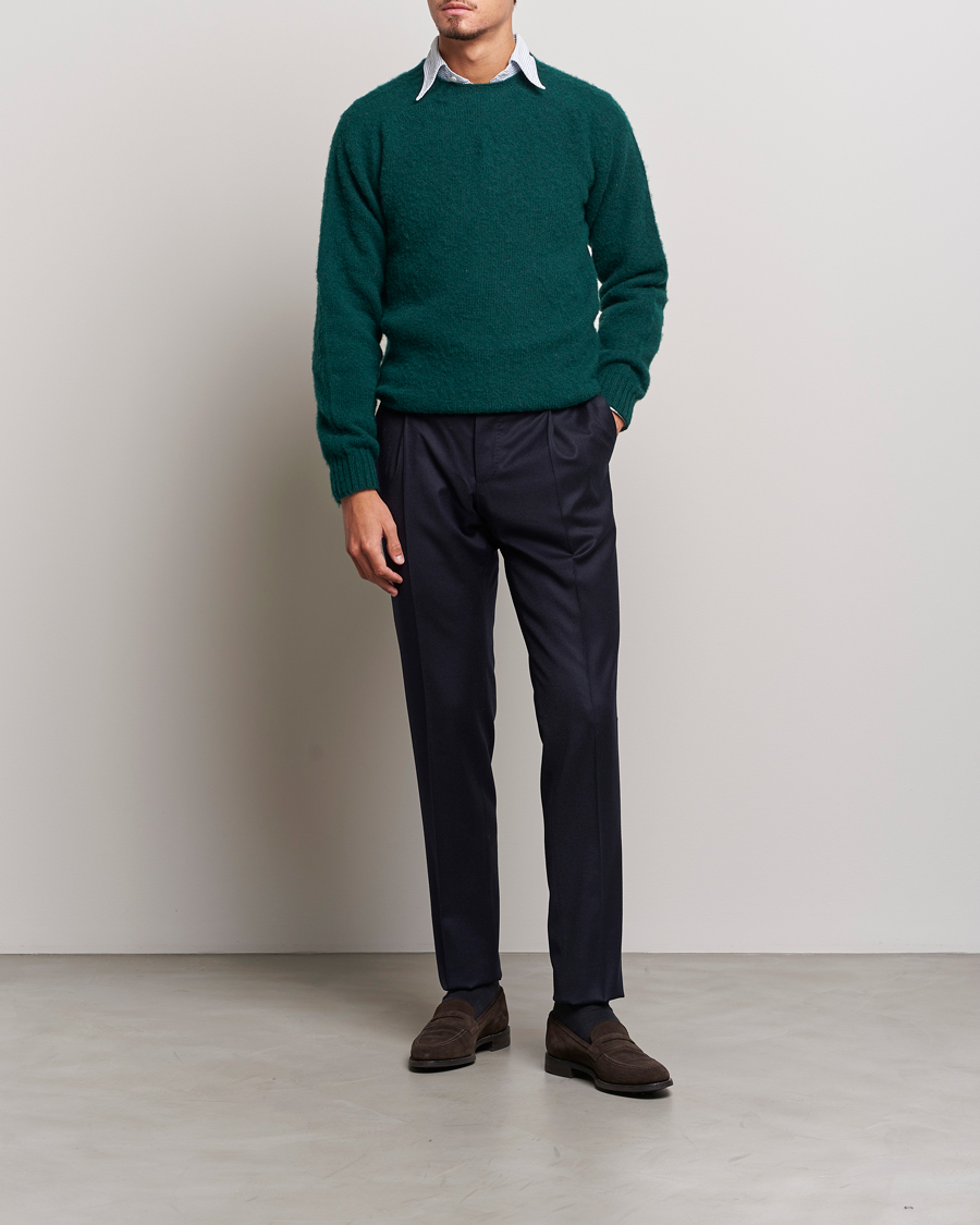 Herre | Gensere | Drake's | Brushed Shetland Crew Emerald Green