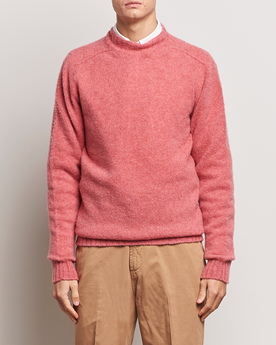 Herre | Nye produktbilder | Drake's | Brushed Shetland Mock Neck Jumper Pink