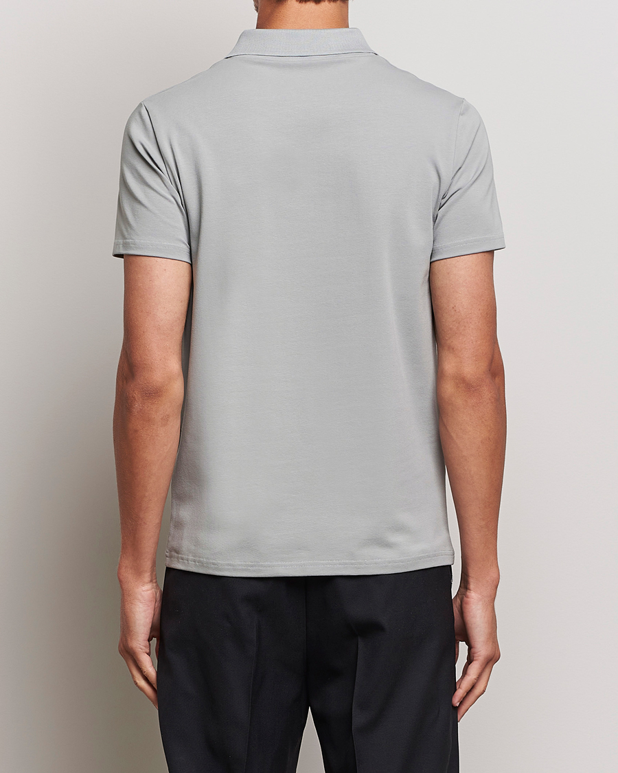 Herre | Pikéer | Filippa K | Soft Lycra Polo T-Shirt Feather Grey