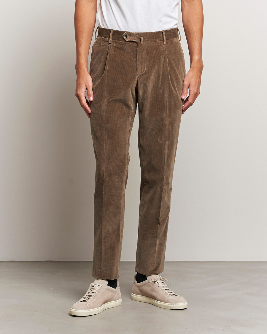 Herre |  | PT01 | Slim Fit Pleated Corduroy Trousers Taupe
