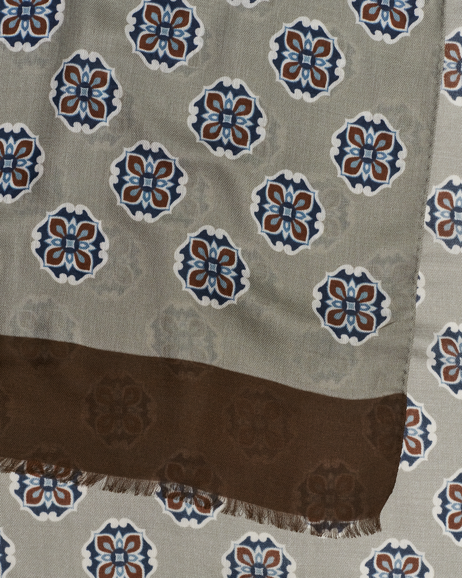 Herre | Altea Printed Medallion Wool Scarf Light Grey | Altea | Printed Medallion Wool Scarf Light Grey