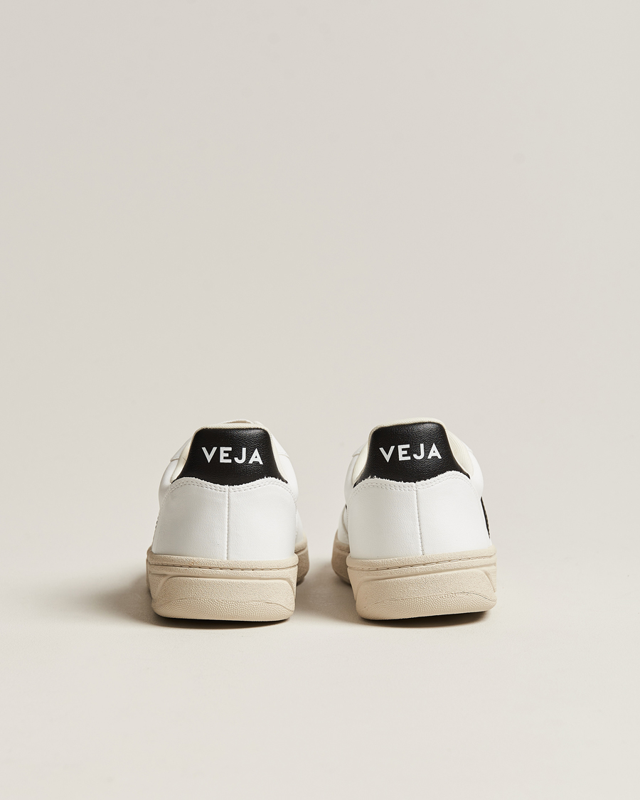 Herre | Sneakers | Veja | V-10 Vegan Leather Sneaker White/Black