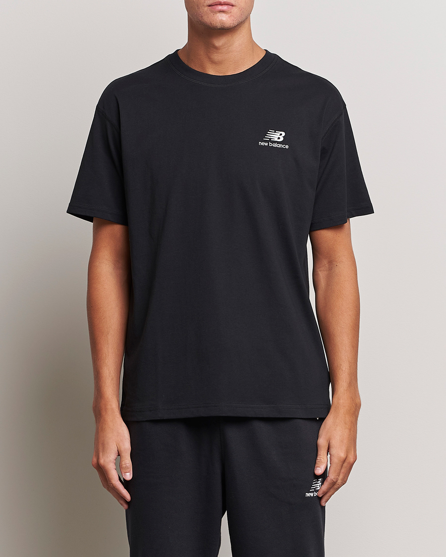 Herre |  | New Balance | Essentials T-Shirt Black