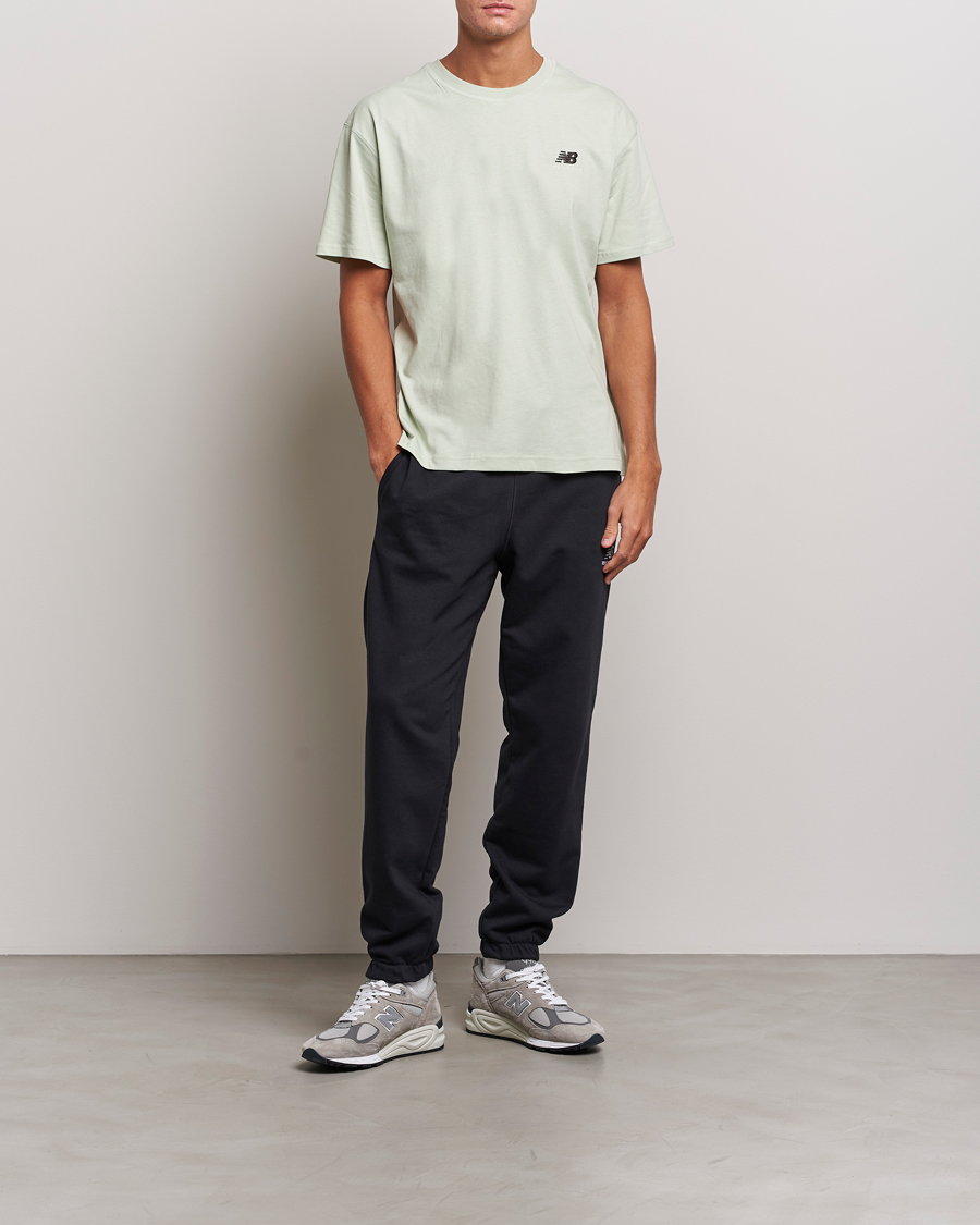 Herre | T-Shirts | New Balance | Essentials T-Shirt Sage