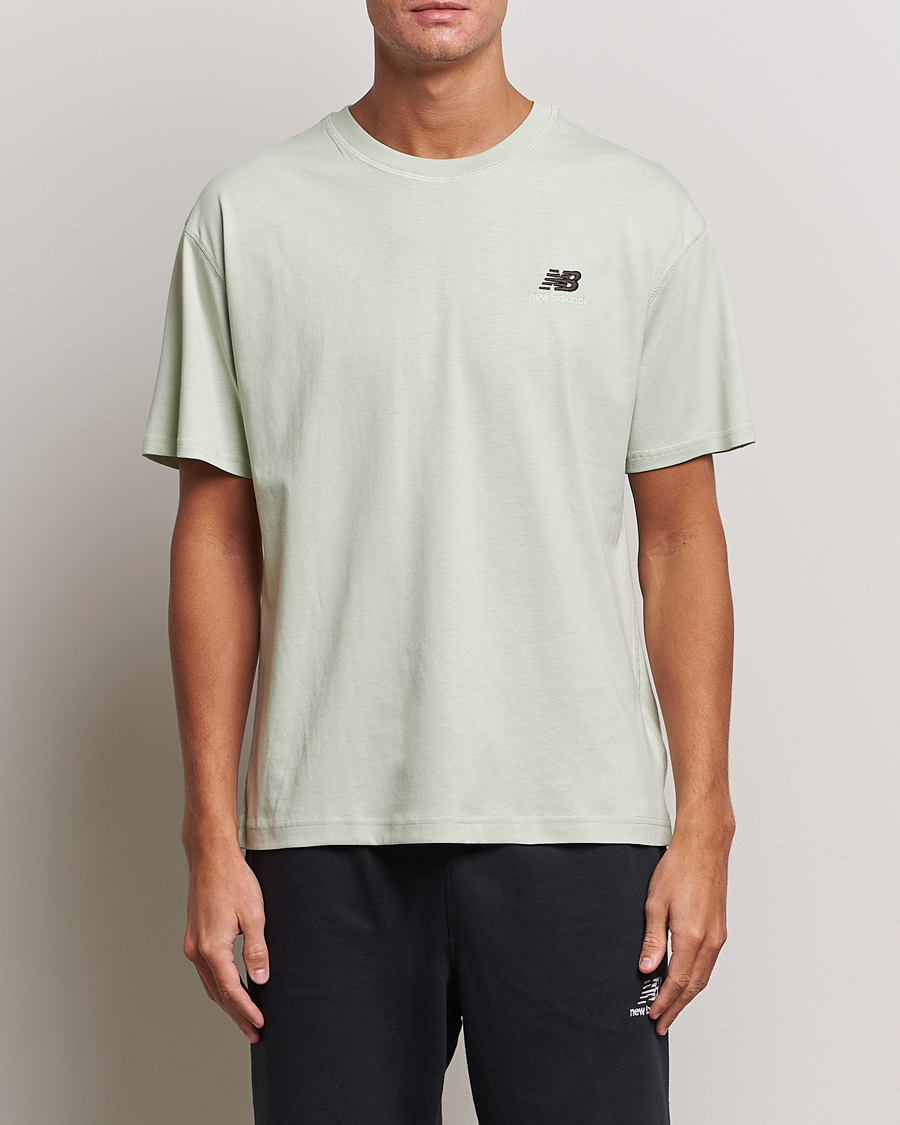 Herre | T-Shirts | New Balance | Essentials T-Shirt Sage