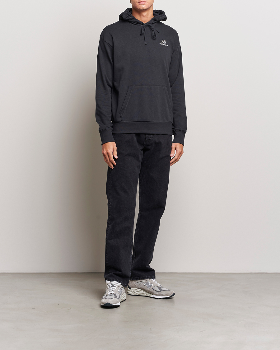Herre | Gensere | New Balance | Essentials Hoodie Black