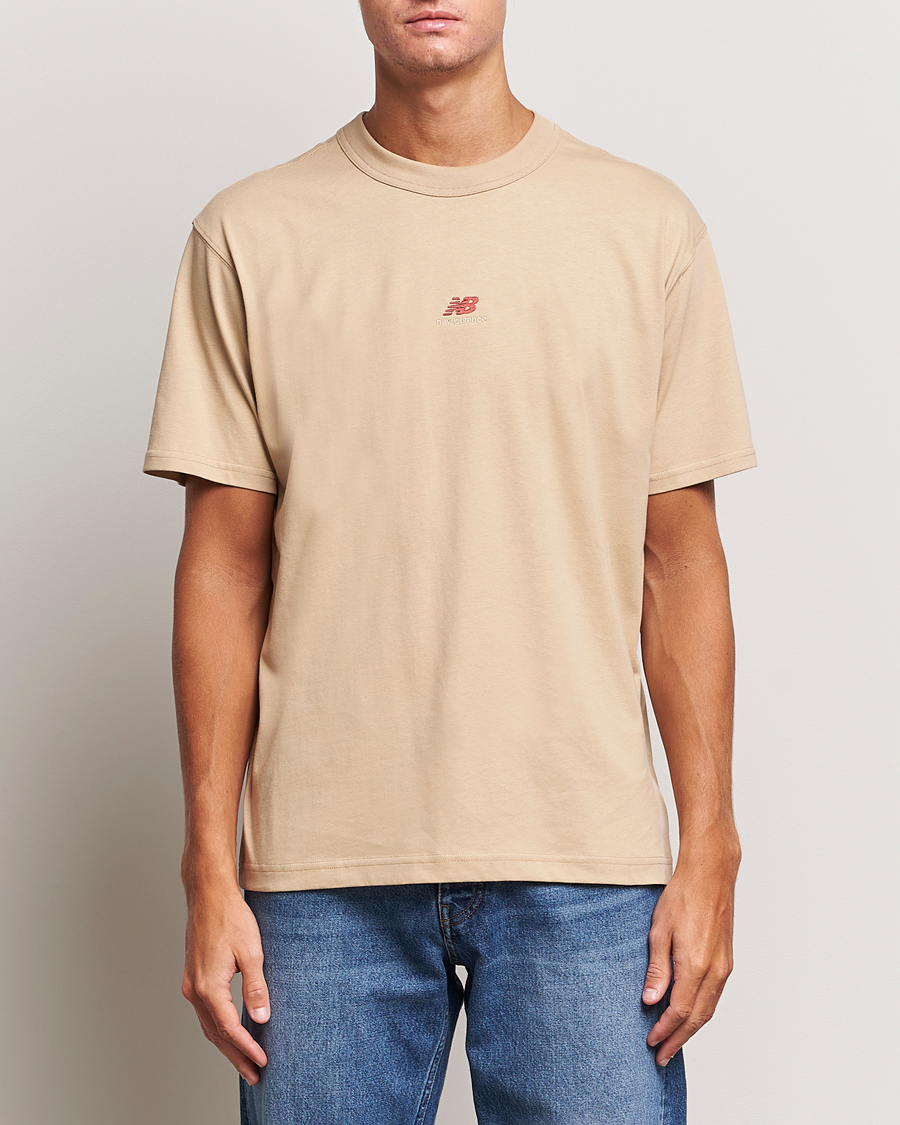 Herre |  | New Balance | Athletics Graphic T-Shirt Incense