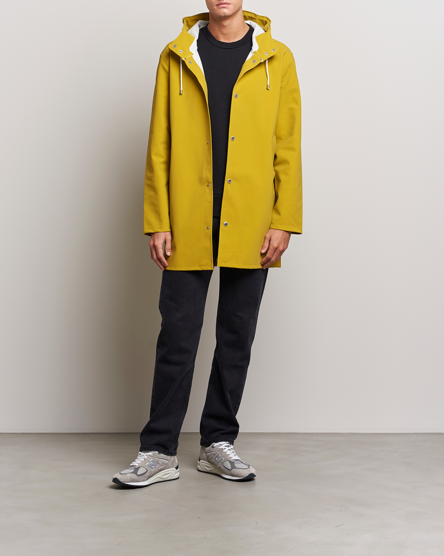 Herre | Jakker | Stutterheim | Stockholm Raincoat Suede Gold