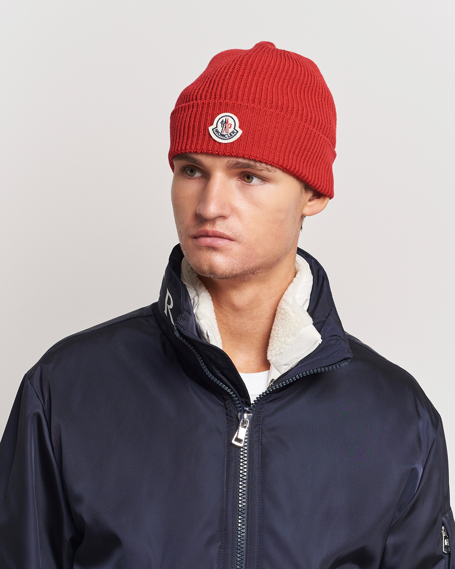 Moncler Ribbed Wool Beanie Red hos CareOfCarl.no