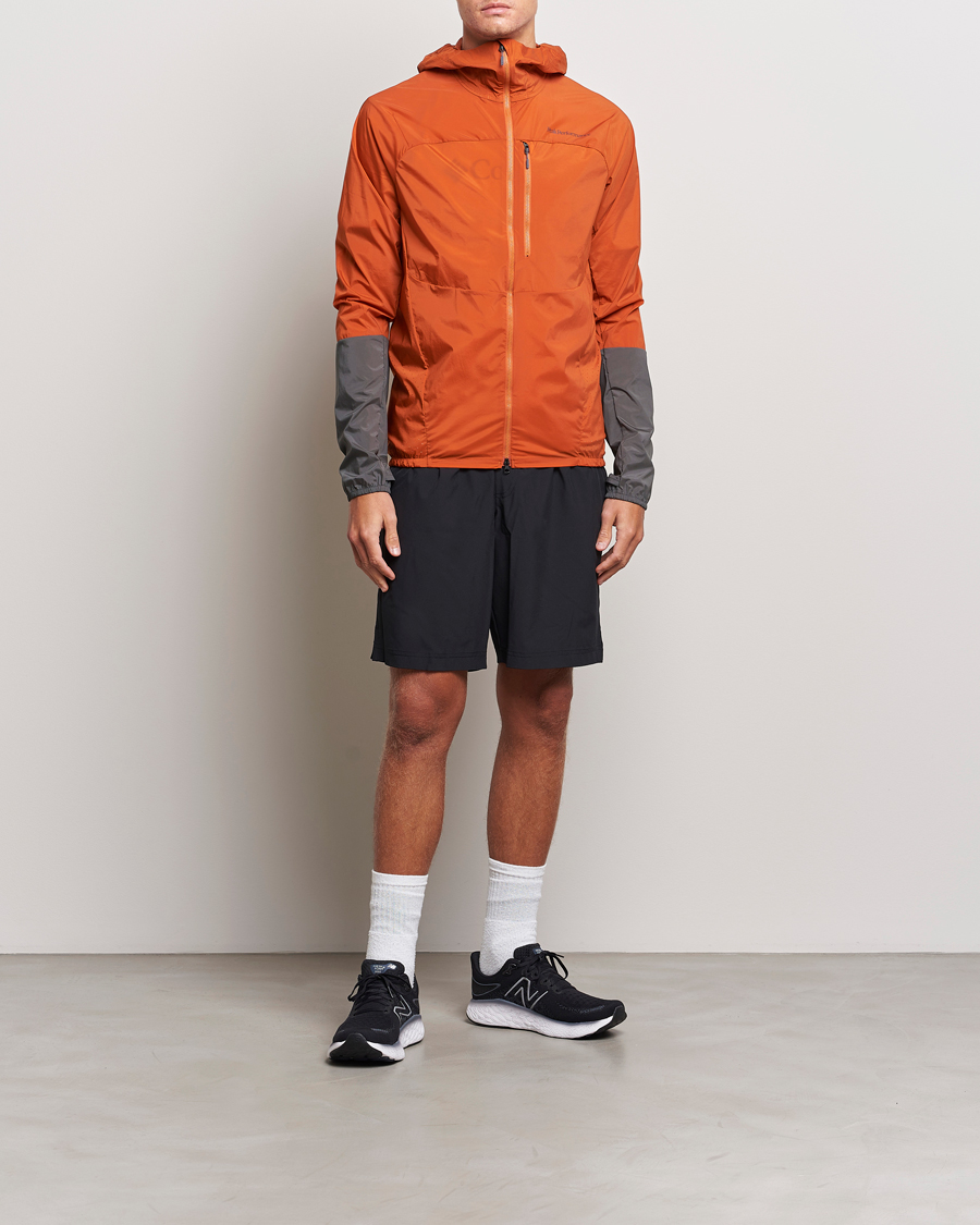 Herre | Jakker | Peak Performance | Vislight Wind Jacket Gold Flame/Motion Grey