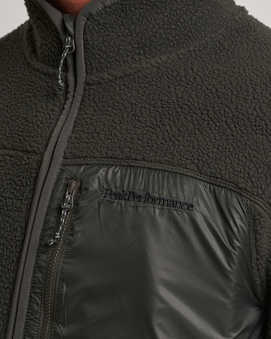 Herre | Gensere | Peak Performance | Pile Full Zip Olive Extreme