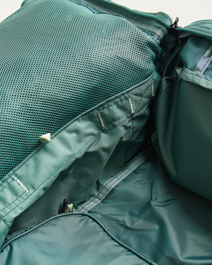 Herre | The North Face Base Camp Voyager 32L Dark Sage | The North Face | Base Camp Voyager 32L Dark Sage