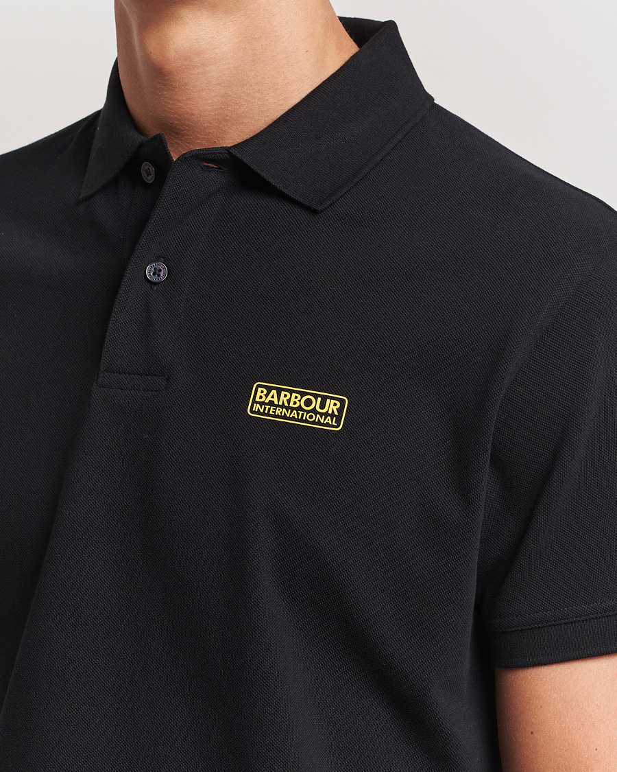Herre | Pikéer | Barbour International | Essential Polo Black