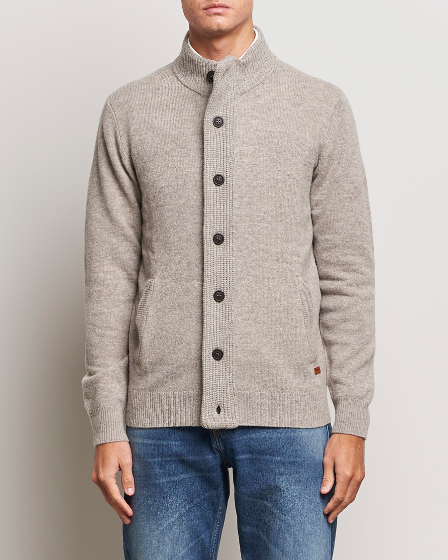 Herre | Barbour Lifestyle | Barbour Lifestyle | Essential Patch Zip Through Cardigan New Stone