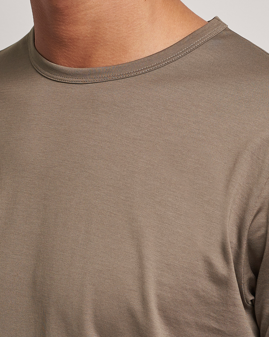 Herre | T-Shirts | Sunspel | Crew Neck Q82 Cotton T-Shirt Cedar