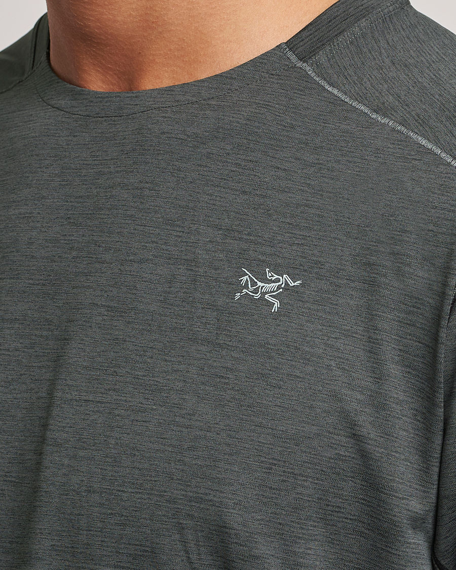 Herre | T-Shirts | Arc'teryx | Cormac Crew Neck T-Shirt Black Heather