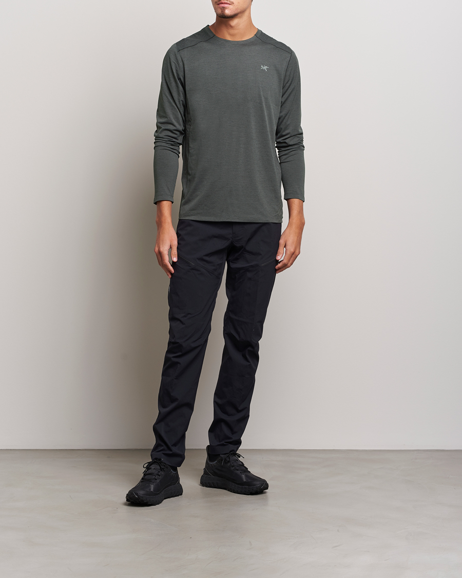 Herre | T-Shirts | Arc'teryx | Cormac Long Sleeve T-Shirt Black Heather