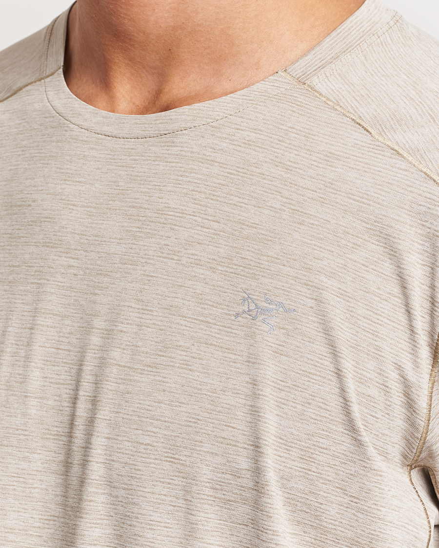 Herre | T-Shirts | Arc'teryx | Cormac Long Sleeve T-Shirt Smoke Bluff Heather
