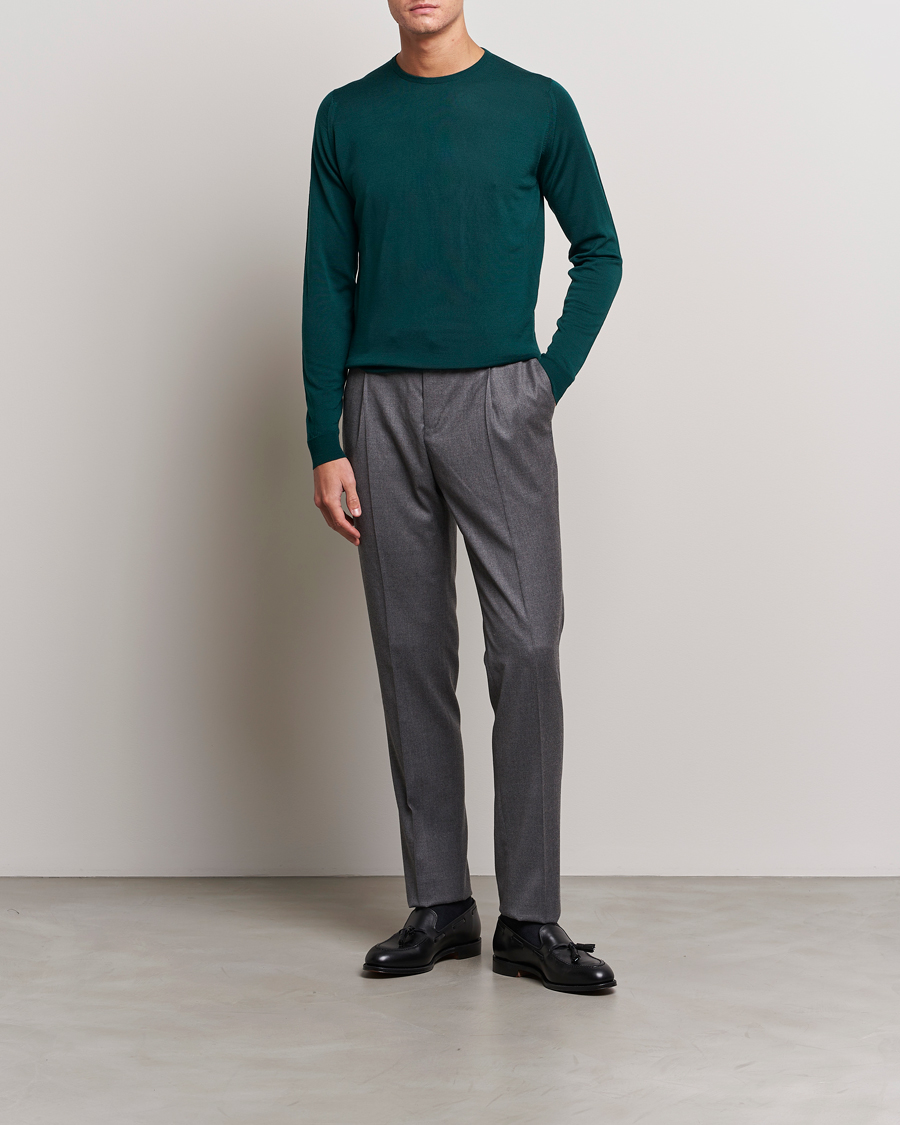 Herre | Gensere | John Smedley | Lundy Extra Fine Merino Crew Neck Pine Green