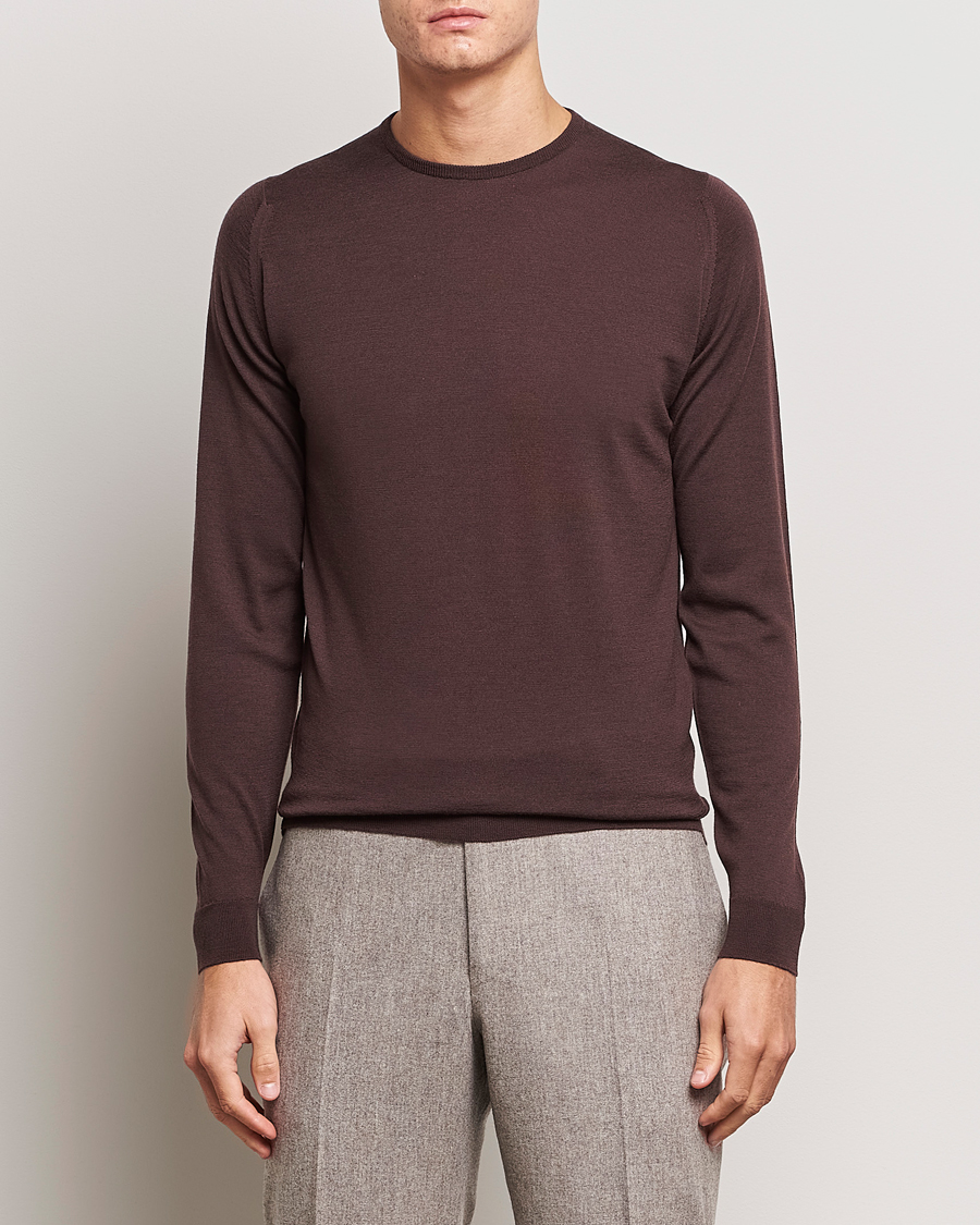 Herre |  | John Smedley | Lundy Extra Fine Merino Crew Neck Truffle Brown
