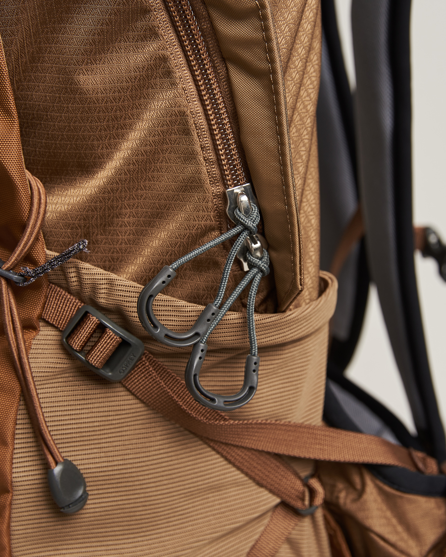 Herre | Osprey Talon Earth 22 Backpack Desert Brown | Osprey | Talon Earth 22 Backpack Desert Brown