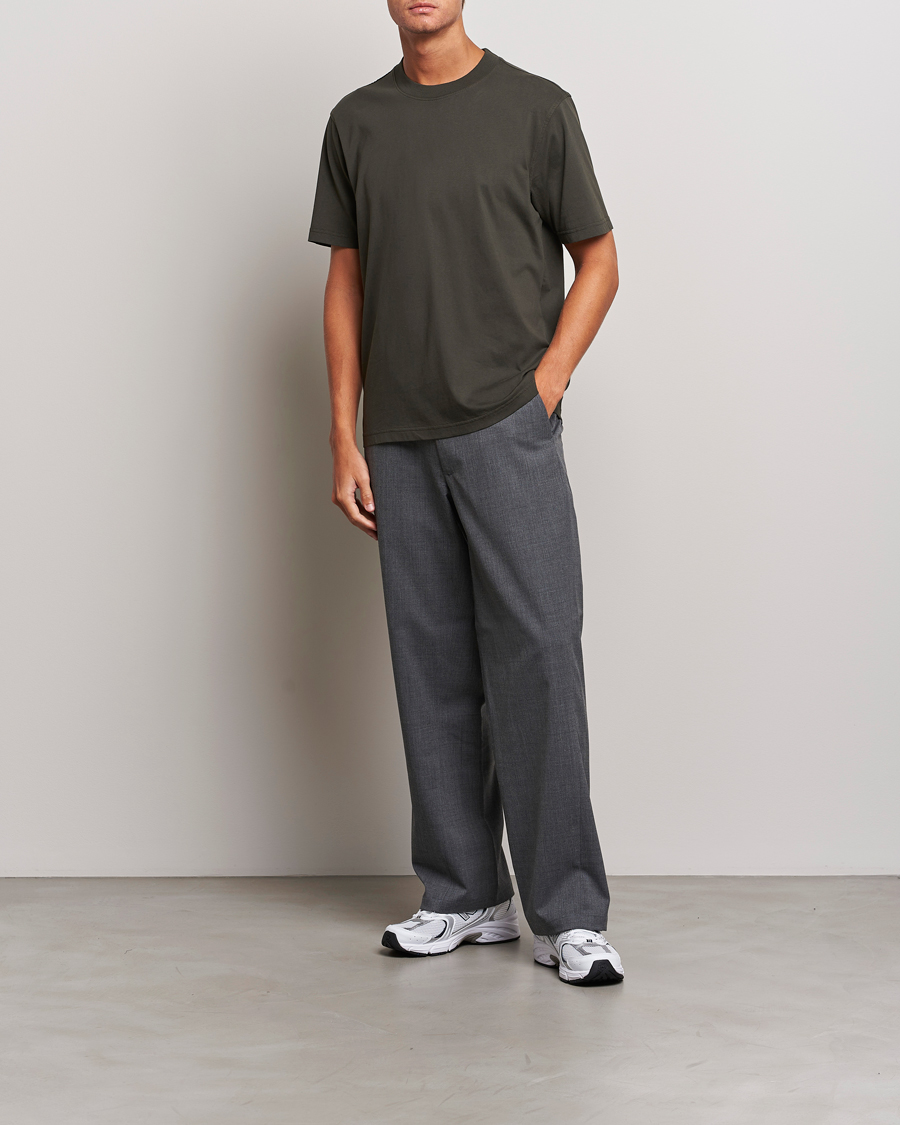 Herre | T-Shirts | NN07 | Adam Crew Neck T-Shirt Dark Army