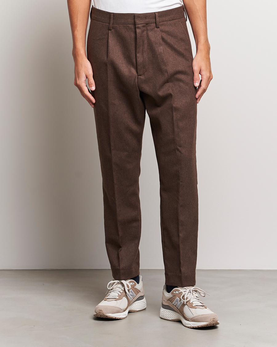 Herre | Bukser | NN07 | Bill Brushed Flannel Pleated Trousers Demitasse Brown